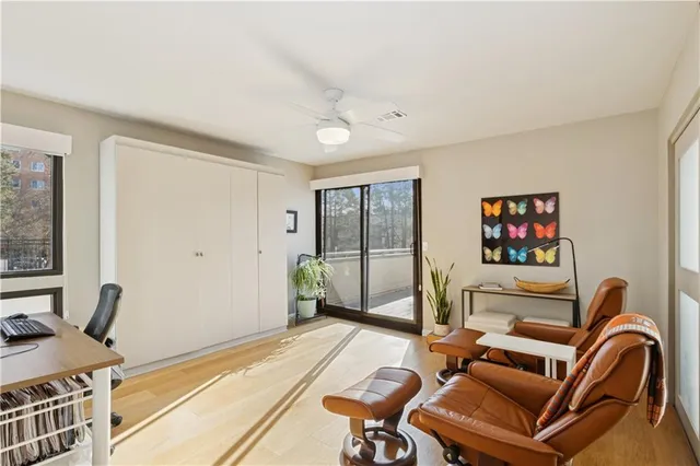 $479,950 | 4549 Walnut Street, Unit 1, Kansas City, MO 64111