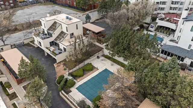 $479,950 | 4549 Walnut Street, Unit 1, Kansas City, MO 64111