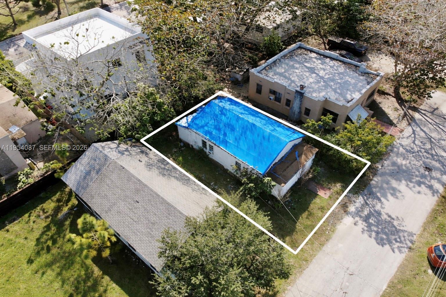 3748 Washington Avenue Miami, FL 33133 - Photo 12 of 15 an aerial view of a house