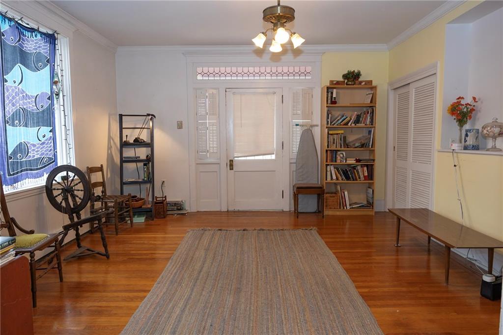 200 School Street Pittsburgh, PA 15205 - Photo 23 of 46 a view of a livingroom with furniture and workspace