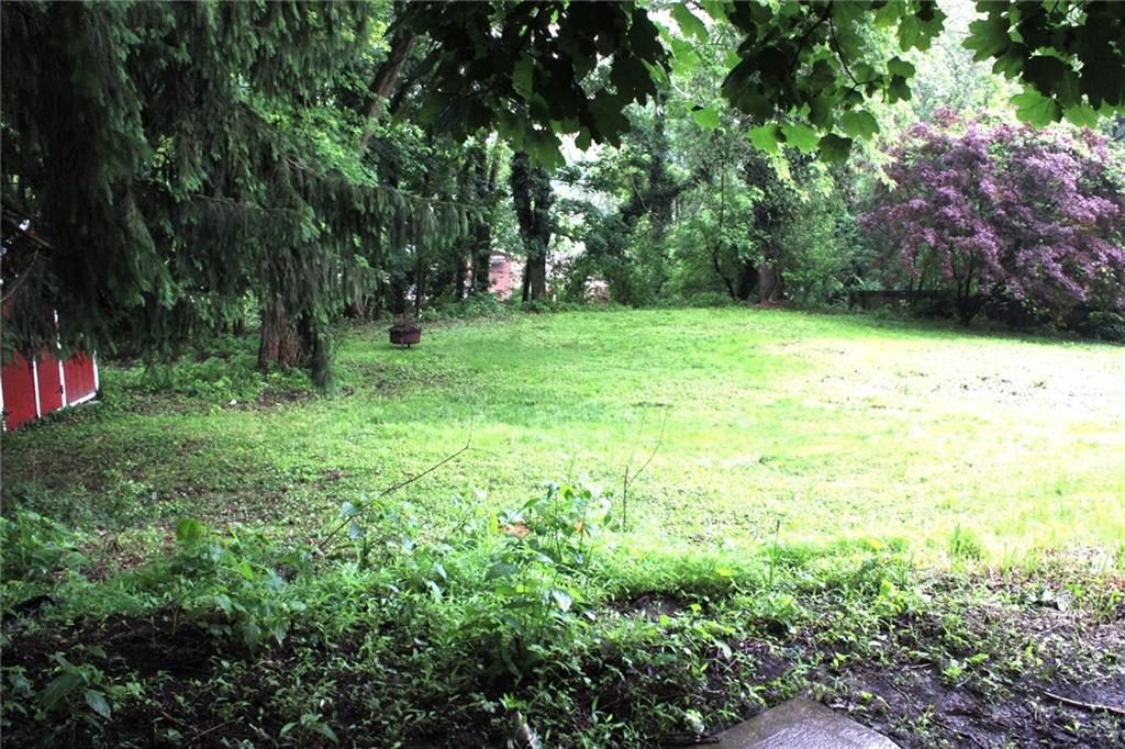 200 School Street Pittsburgh, PA 15205 - Photo 44 of 46 a view of a garden with trees