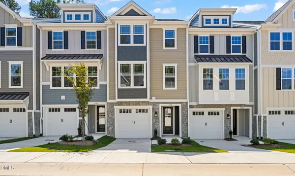 $379,990 | 1110 Blackthorn Lane, Durham, NC 27703