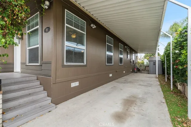 $629,000 | 3595 Santa Fe Avenue, Unit 90, Long Beach, CA 90810