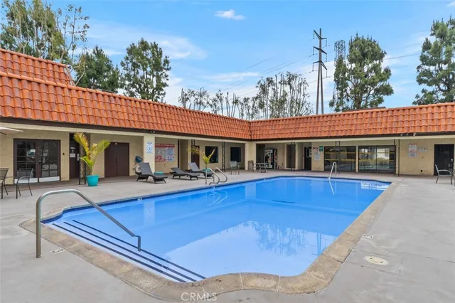 $629,000 | 3595 Santa Fe Avenue, Unit 90, Long Beach, CA 90810