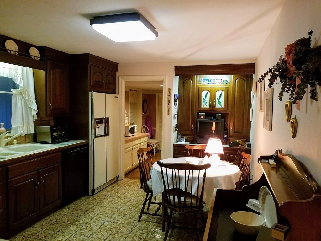 60 Harvard Road Shirley, MA 01464 - Photo 6 of 25