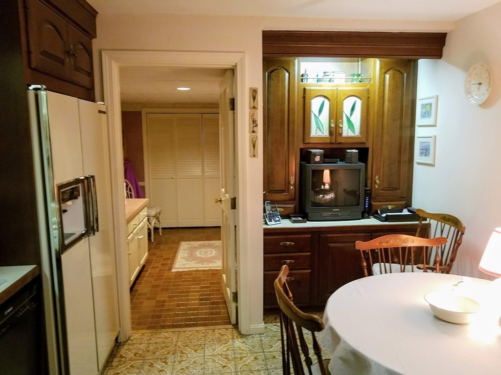 60 Harvard Road Shirley, MA 01464 - Photo 7 of 25