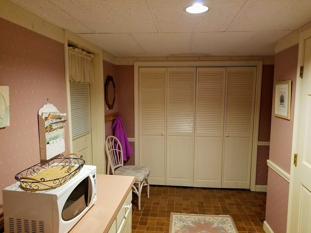 60 Harvard Road Shirley, MA 01464 - Photo 8 of 25