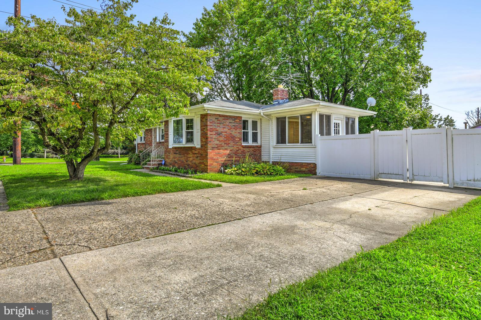 259 Sicklerville Road Williamstown, NJ 08094 - Photo 3 of 27 Gallery Image 3