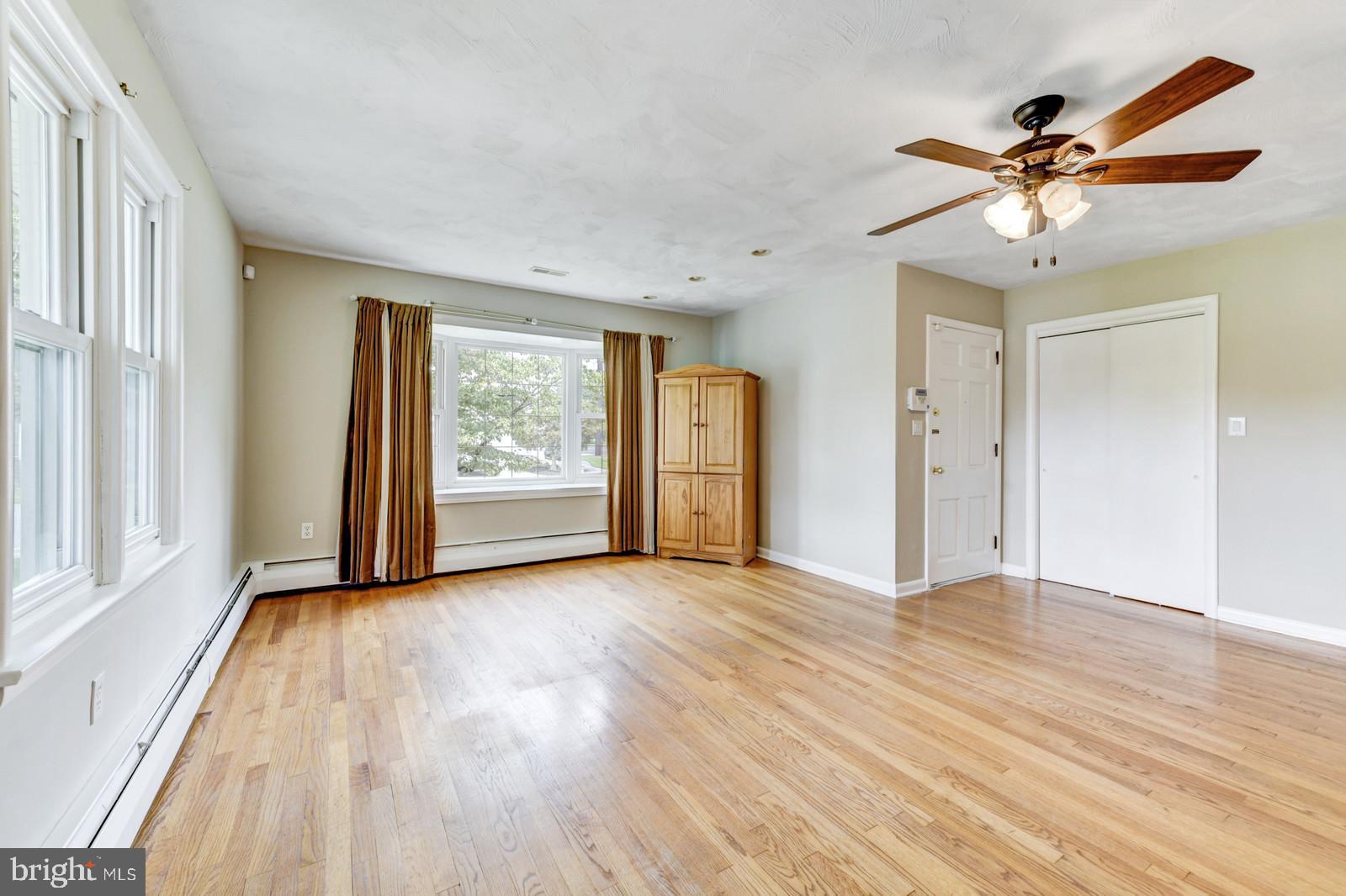 259 Sicklerville Road Williamstown, NJ 08094 - Photo 6 of 27 Gallery Image 6