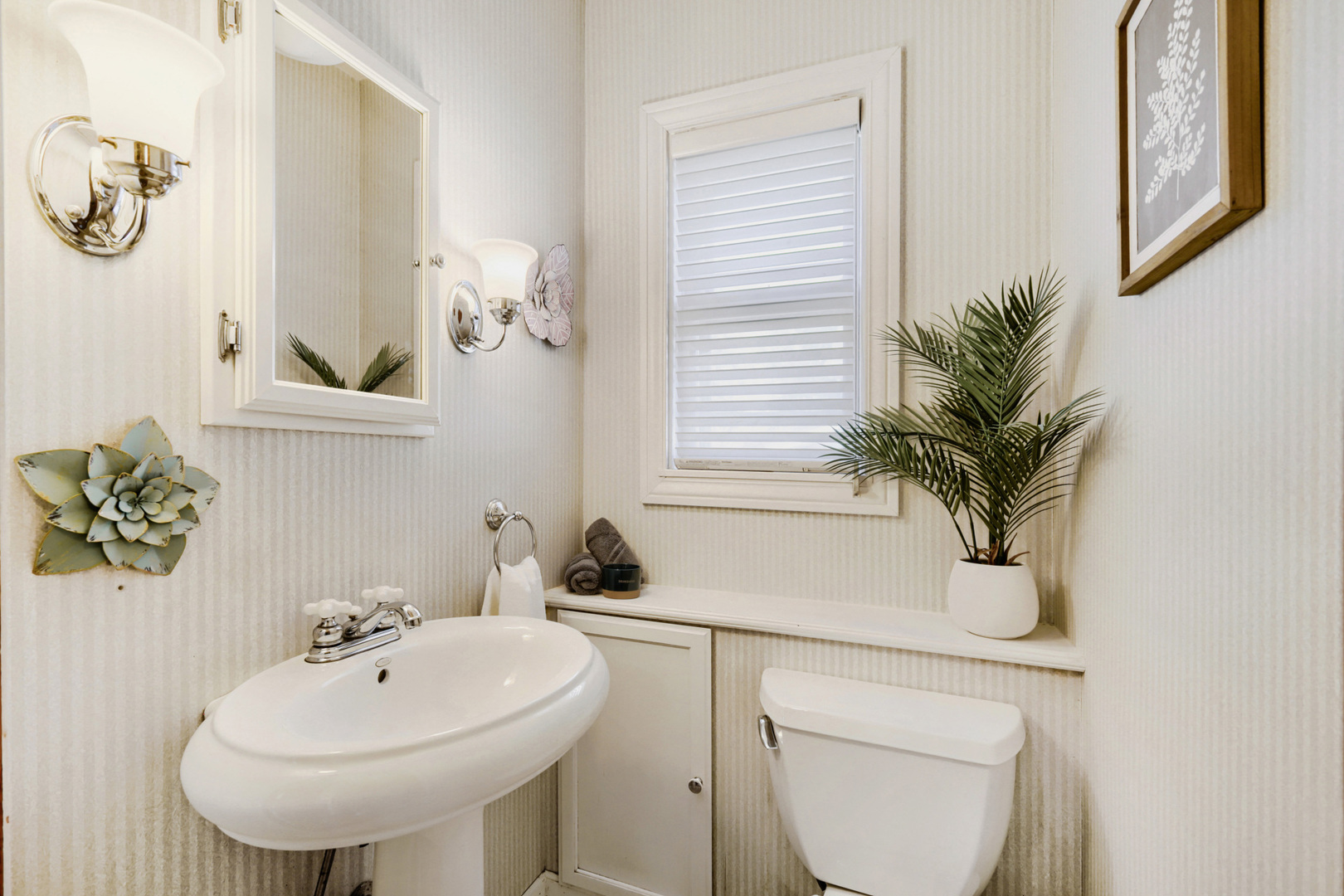 693 Spring Road Elmhurst, IL 60126 - Photo 11 of 31 Gallery Image 11