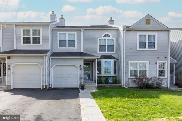 $534,900 | 33 Skyview Way, Newtown, PA 18940