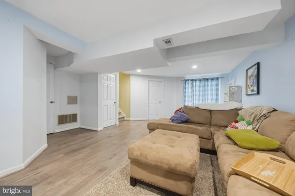 $534,900 | 33 Skyview Way, Newtown, PA 18940