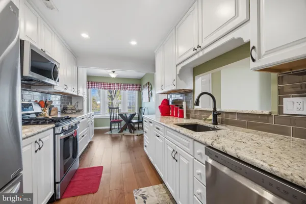 $534,900 | 33 Skyview Way, Newtown, PA 18940
