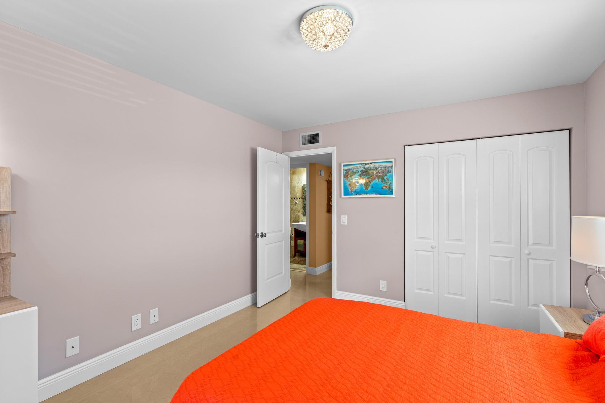 480 Flanders I Delray Beach, FL 33484 - Photo 20 of 44 A7402227-2