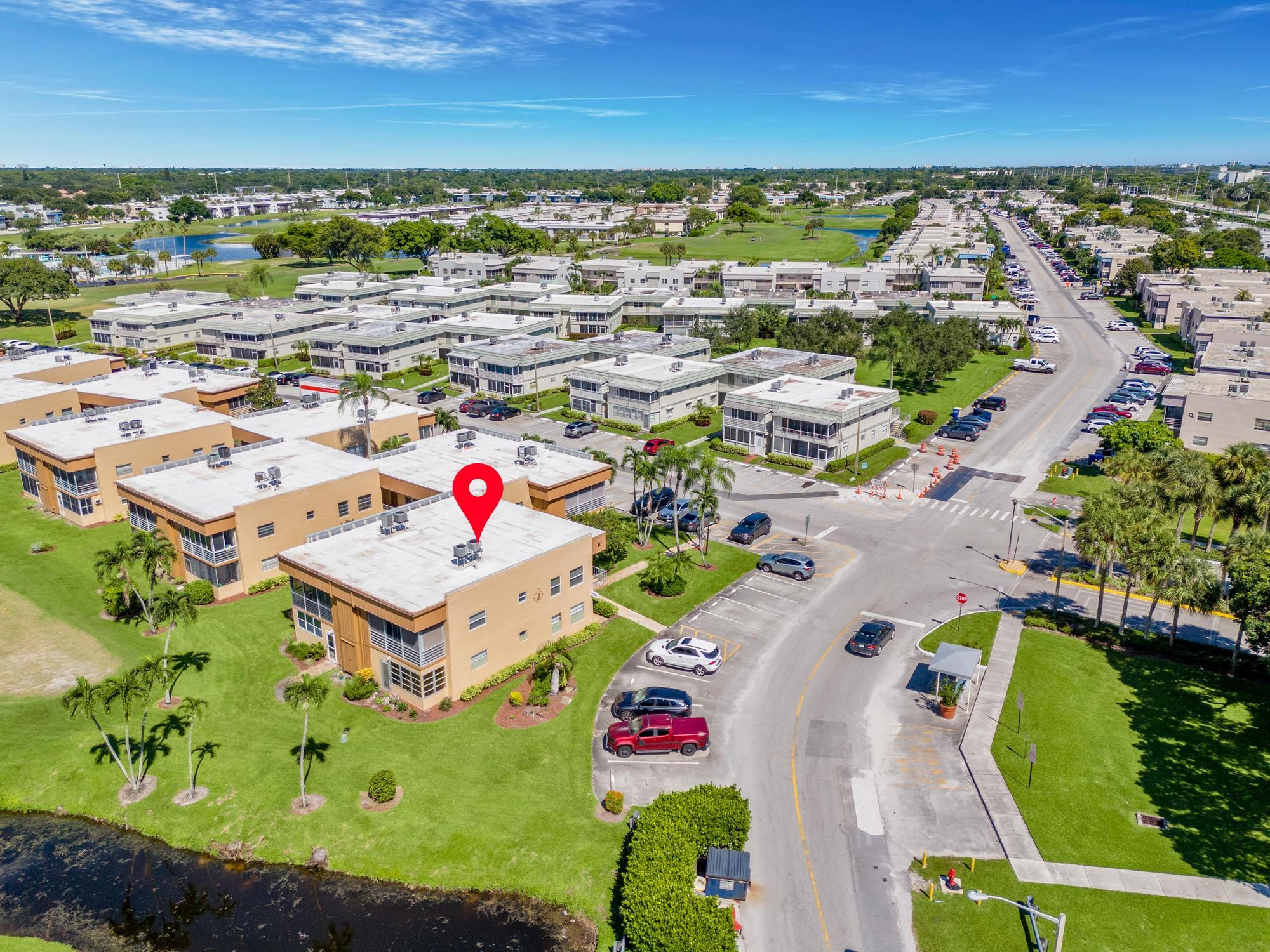 480 Flanders I Delray Beach, FL 33484 - Photo 5 of 44 DJI_20240923150644_0409_D-Edit