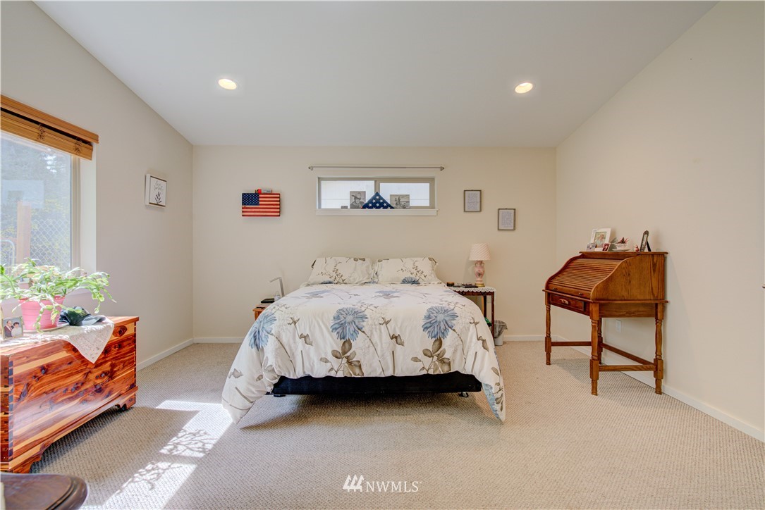 4543 East Rasor Road Belfair, WA 98528 - Photo 22 of 34 Gallery Image 22