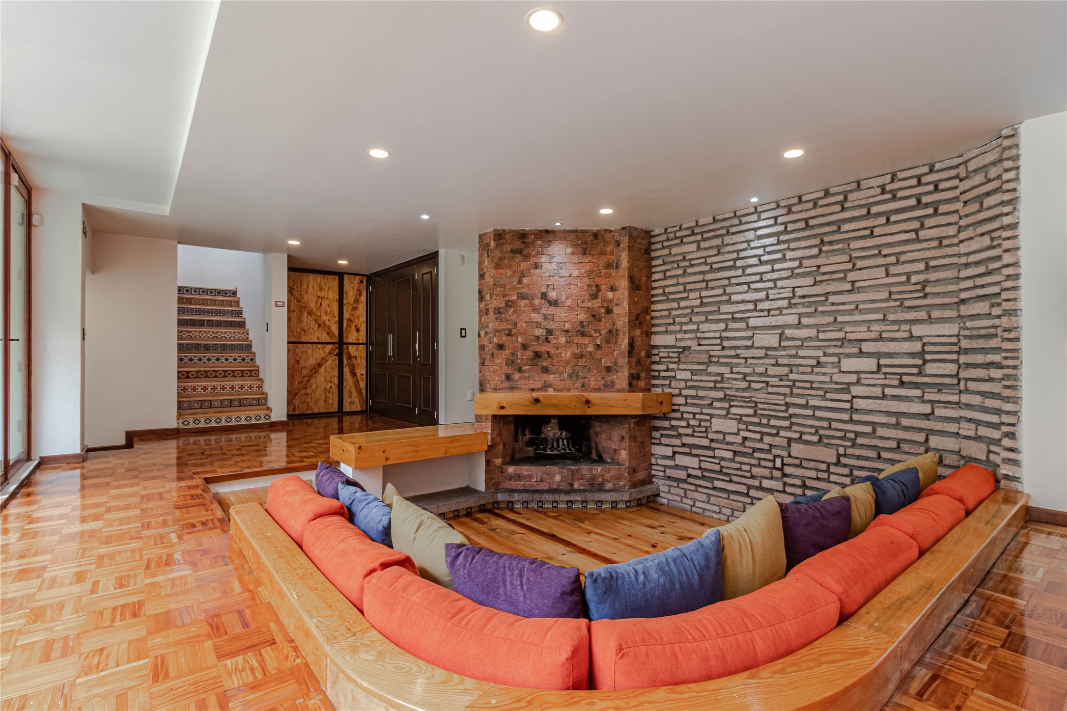 10 Cerrada Loma Nevada Remsenburg, NV 11960 - Photo 12 of 50 a room with furniture