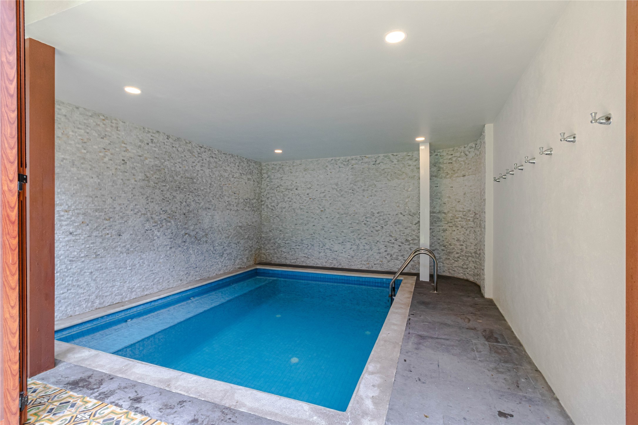 10 Cerrada Loma Nevada Remsenburg, NV 11960 - Photo 23 of 50 a view of a room with wooden floor