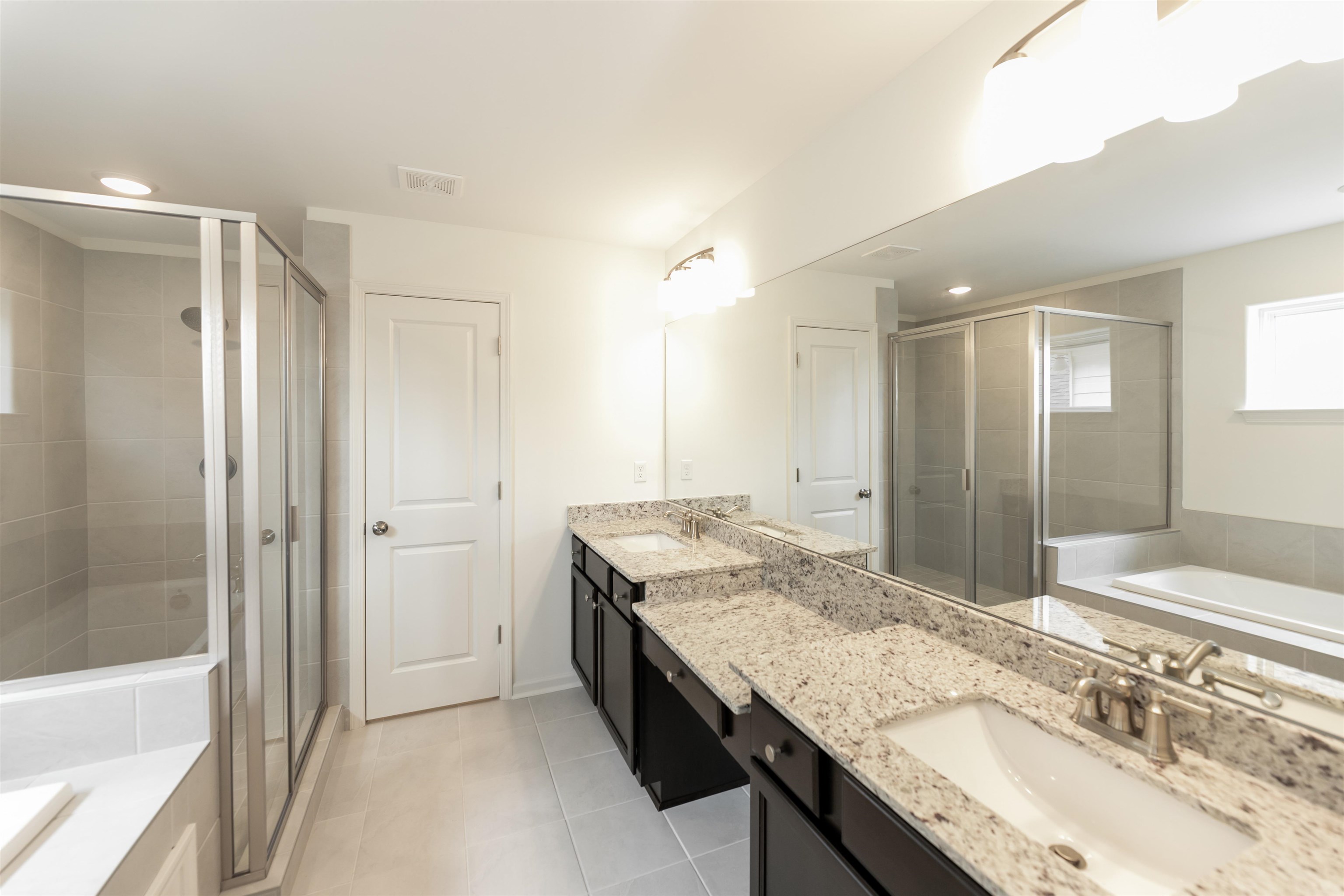 8662 Colleton Way Cordova, TN 38018 - Photo 11 of 18 Gallery Image 11