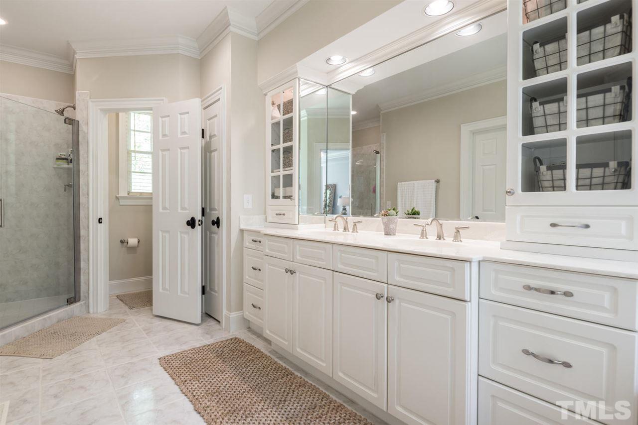 4407 White Chapel Way Raleigh, NC 27615 - Photo 15 of 25