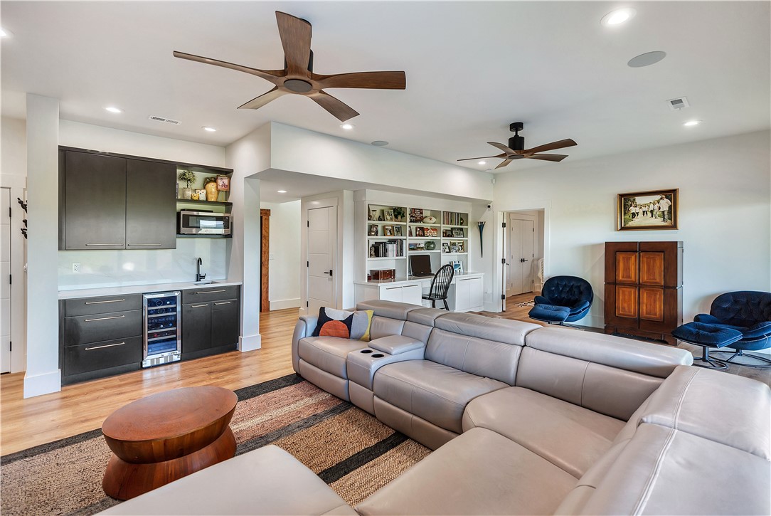 231 Keowee Turtle Head Road Salem, SC 29676 - Photo 33 of 50 Custom Built-In w/ Desk Area