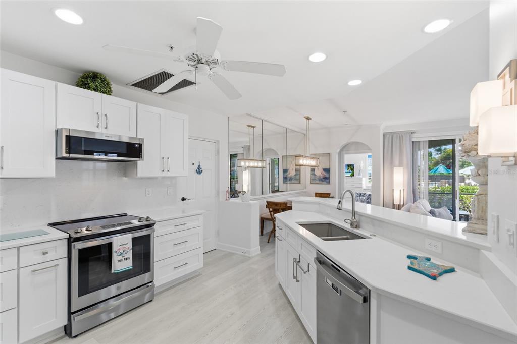 3450 Sunset Key Circle, Unit 101 Punta Gorda, FL 33955 - Photo 18 of 65