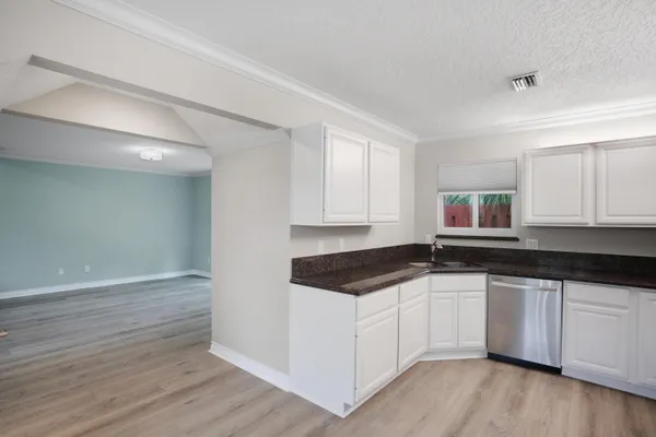 $765,000 | 9200 Southeast Olympus Street, Hobe Sound, FL 33455