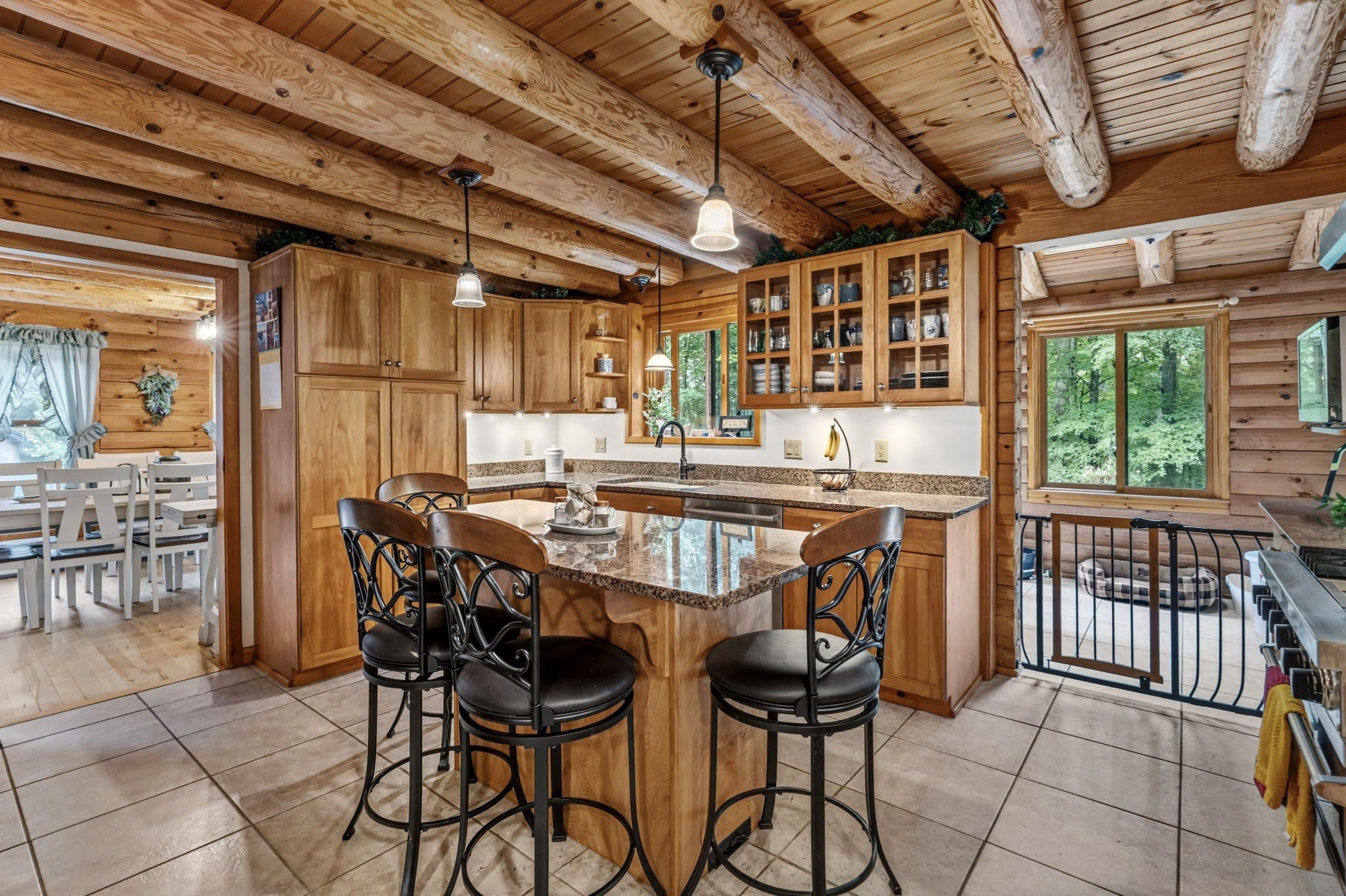 82 Crooked Ledge Road Southampton, MA 01073 - Photo 13 of 33 Gallery Image 13