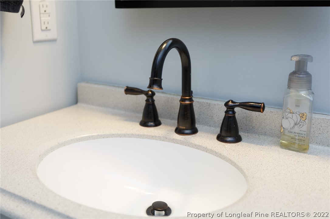 6896 Towbridge Road Fayetteville, NC 28306 - Photo 8 of 41 Gallery Image 8
