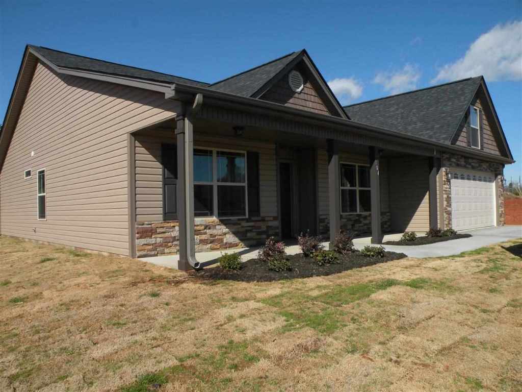 114 Pheasant Ridge Drive Anderson, SC 29626 - Photo 2 of 20