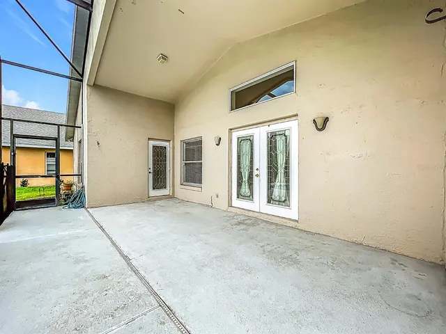 a house view with a outdoor space