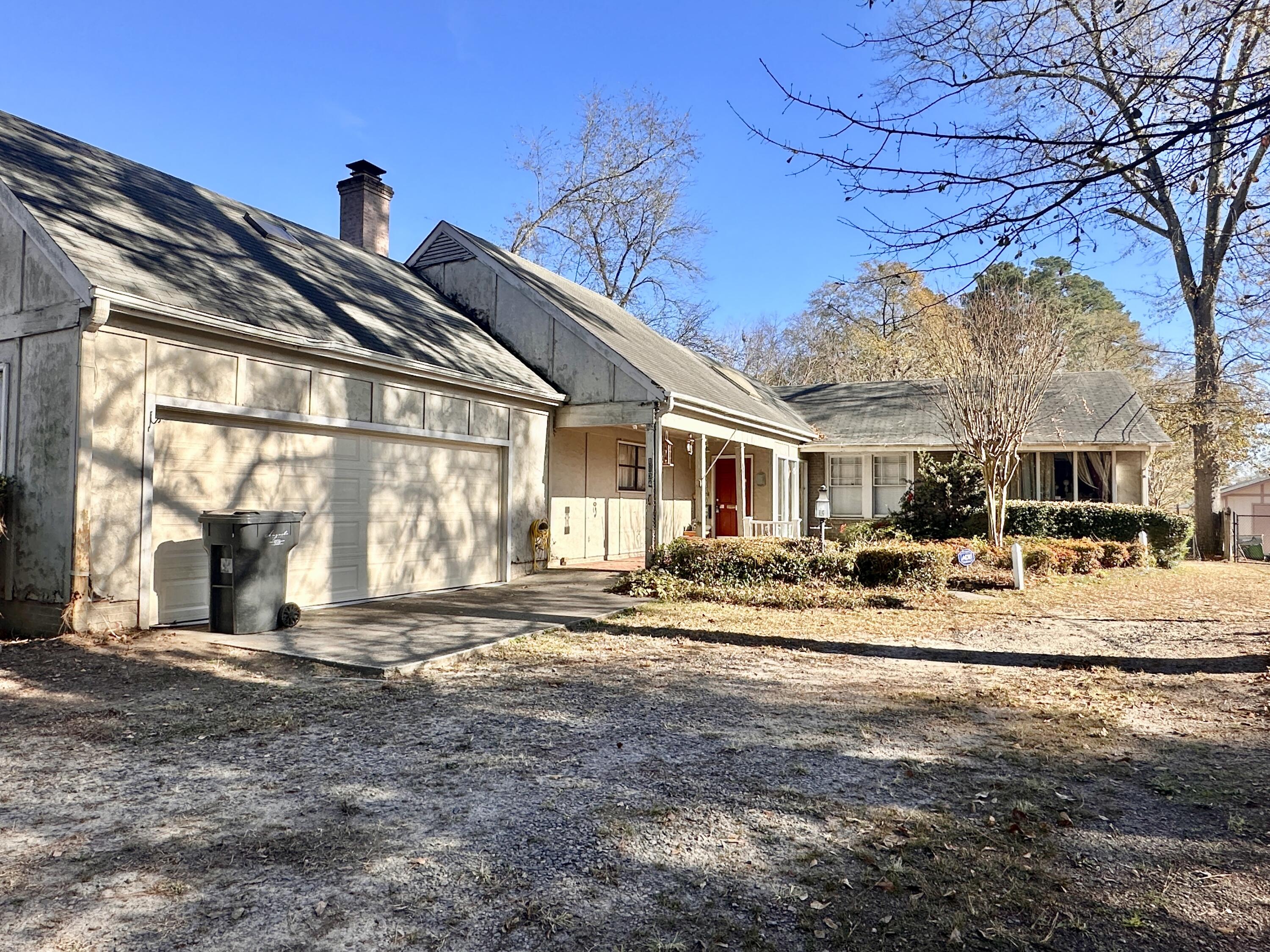 1834 Kissingbower Road Augusta, GA 30904 - Photo 1 of 31 IMG_7072 2