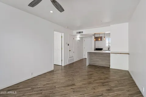 $154,000 | 4800 North 68th Street, Unit 247, Scottsdale, AZ 85251