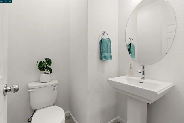 $699,999 | 28 Springbrook Lane, Pittsburg, CA 94565