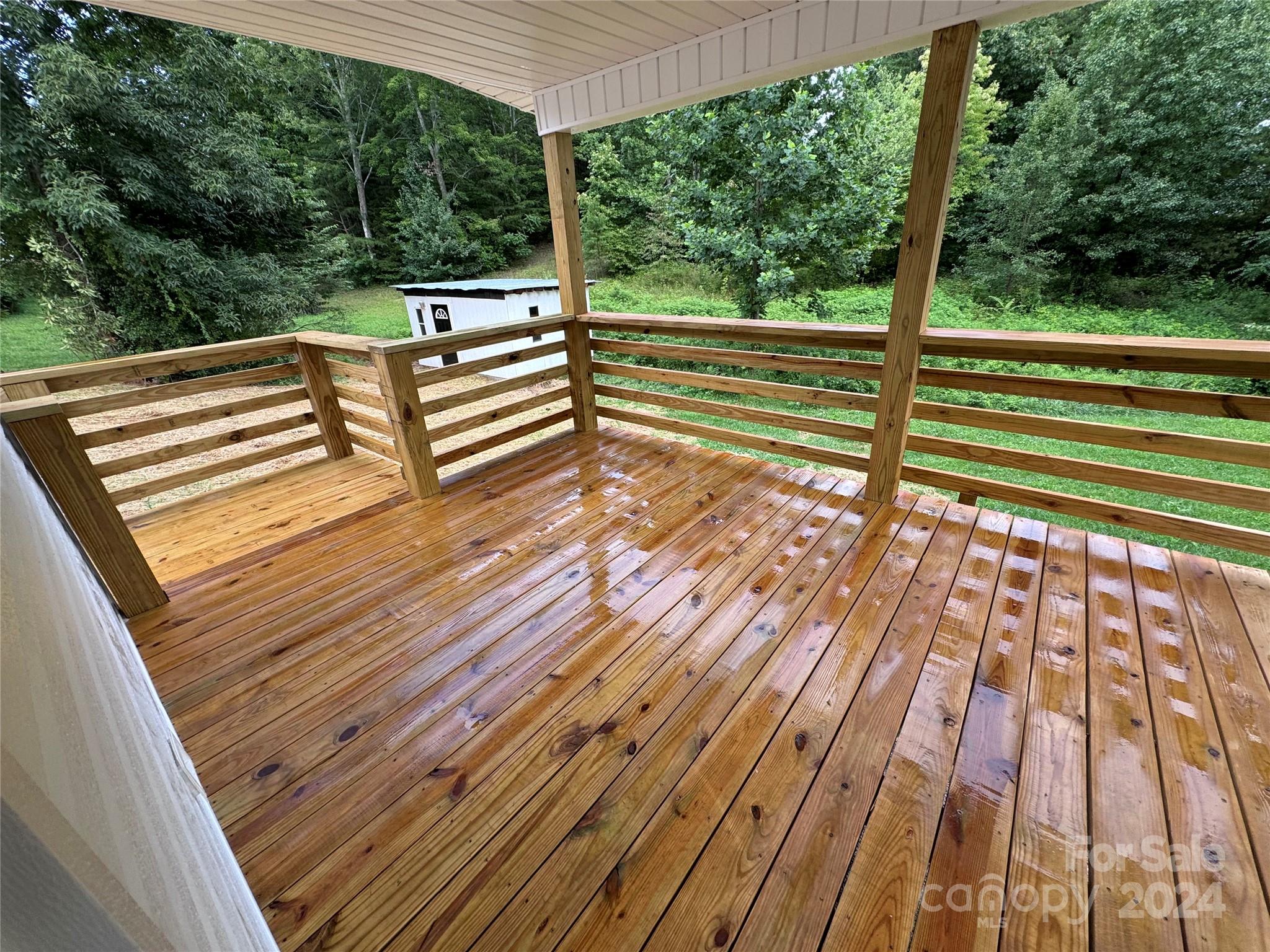 444 Apache Path Marion, NC 28752 - Photo 5 of 20 Gallery Image 5