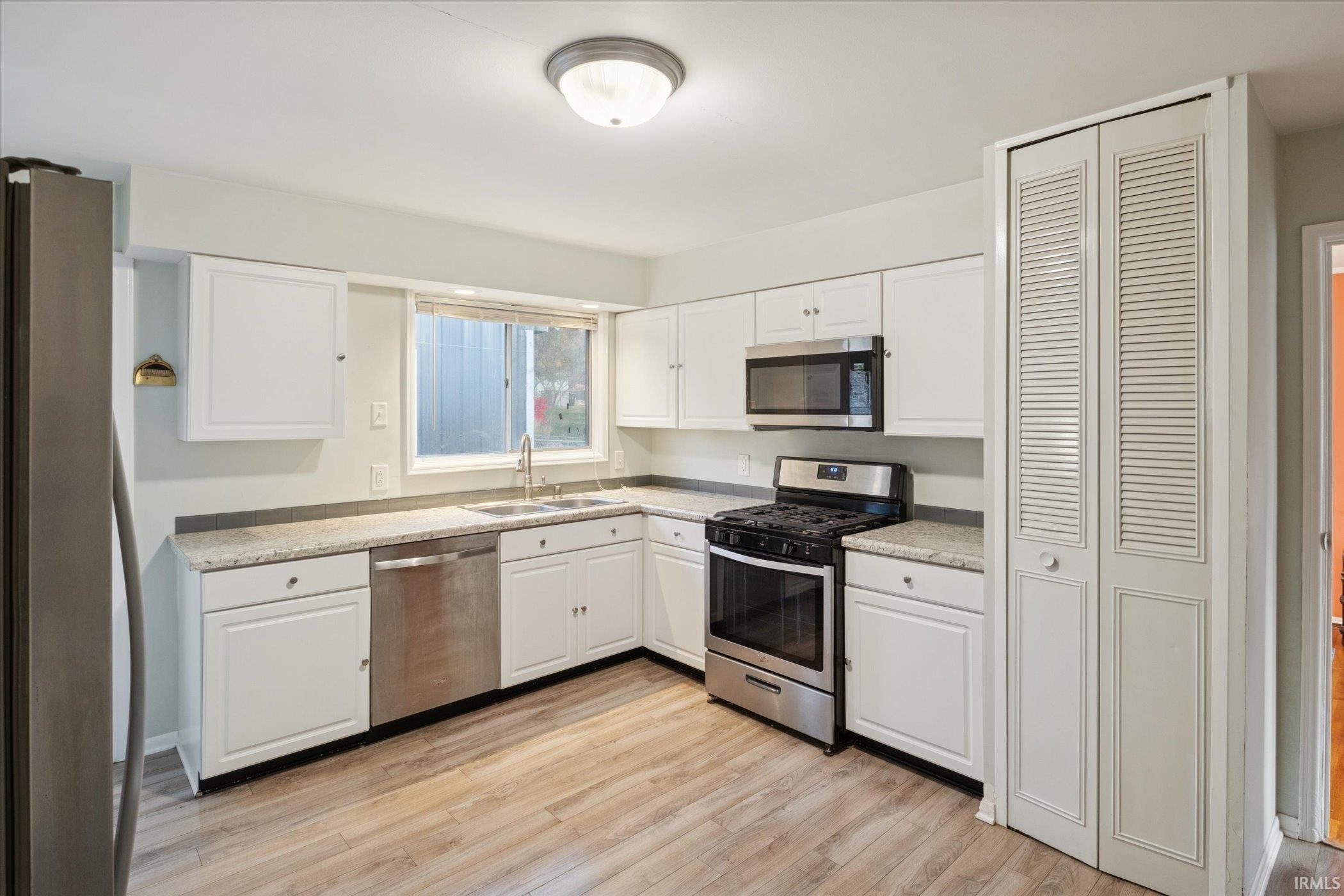 5914 Miami Road South Bend, IN 46614 - Photo 7 of 25