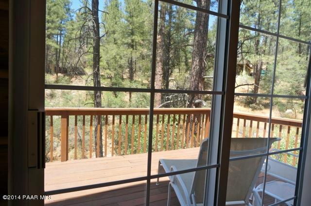 4683 South Juniper Loop Road Prescott, AZ 86303 - Photo 7 of 39 Living room view