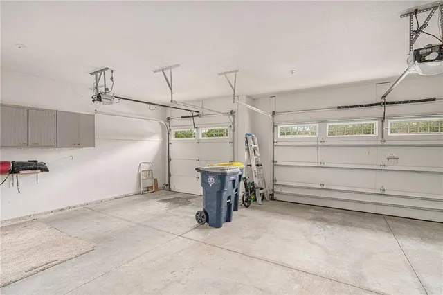 $394,999 | 4845 Northeast Antioch Road, Kansas City, MO 64119