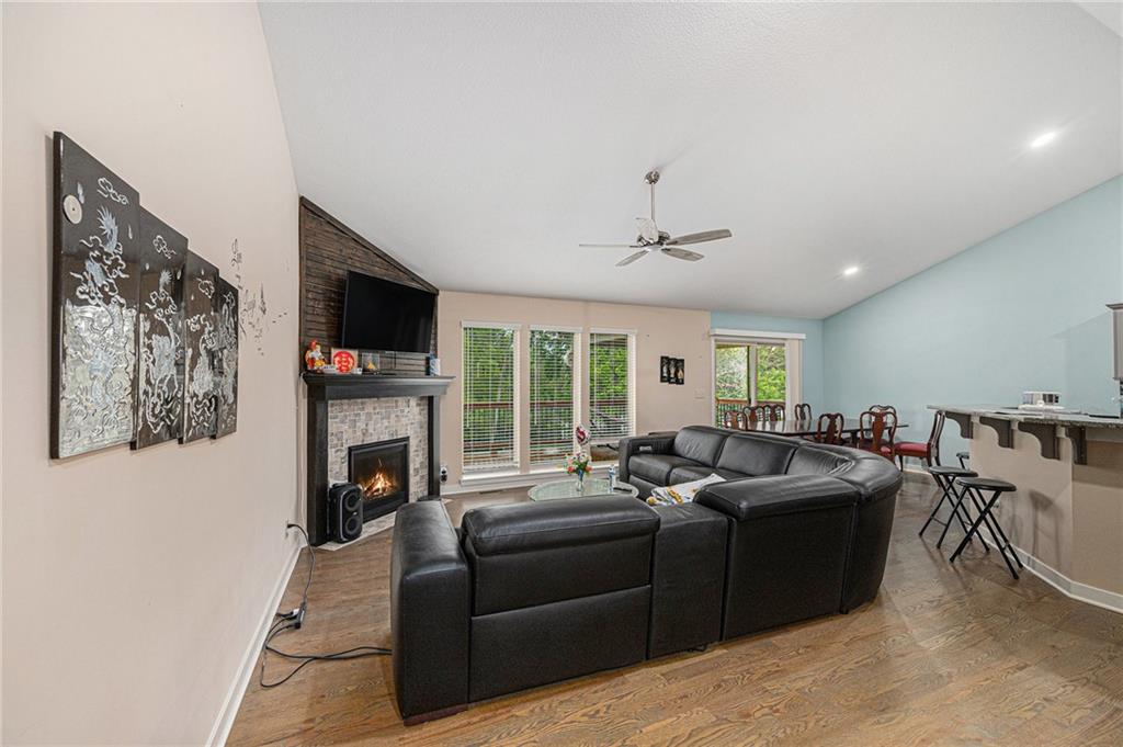 4845 Northeast Antioch Road Kansas City, MO 64119 - Photo 7 of 38