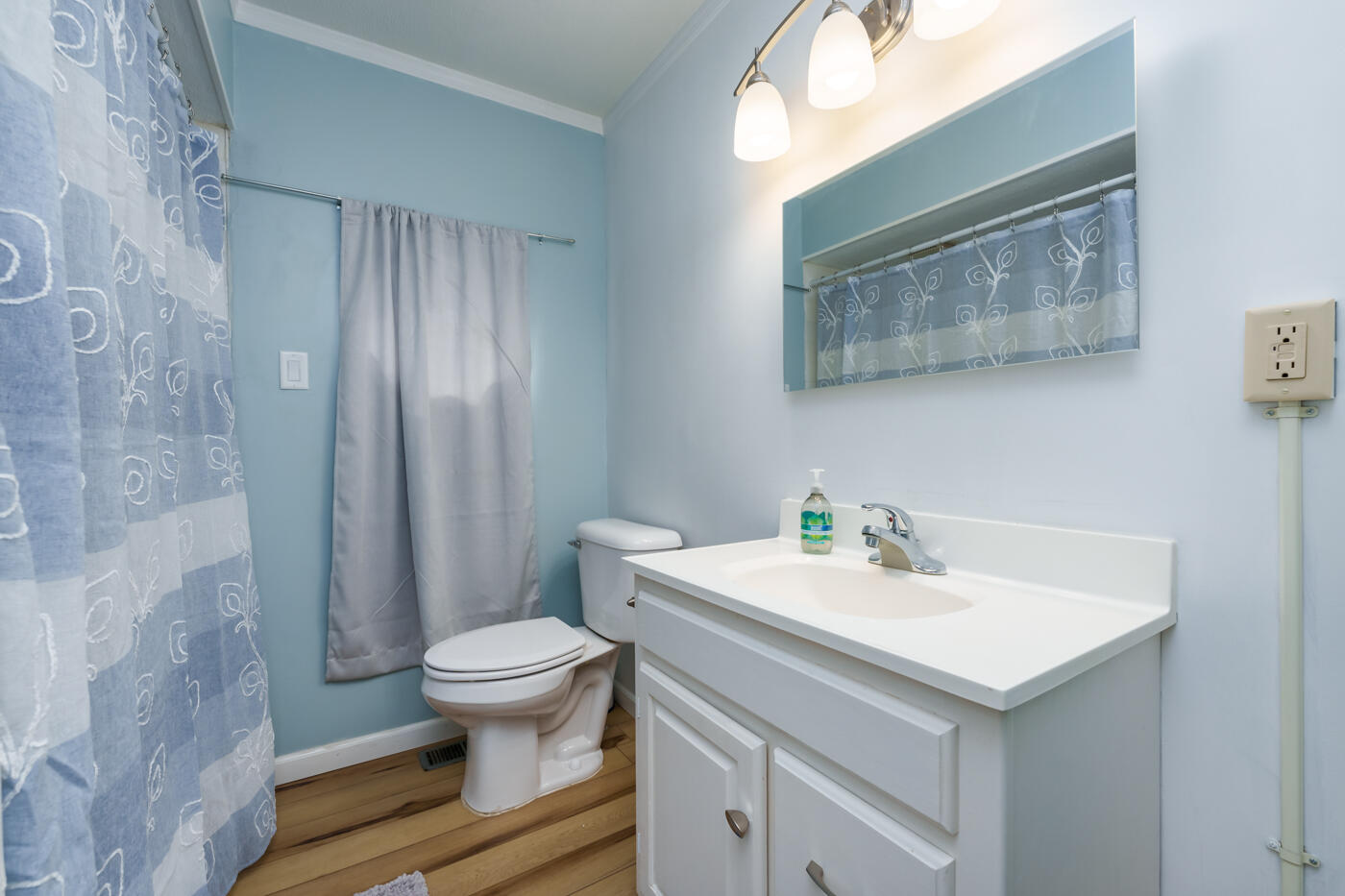 2625 Nichols Road Kalamazoo, MI 49006 - Photo 8 of 33 Nichols_Rd_2625_Kalamazoo_49004-8