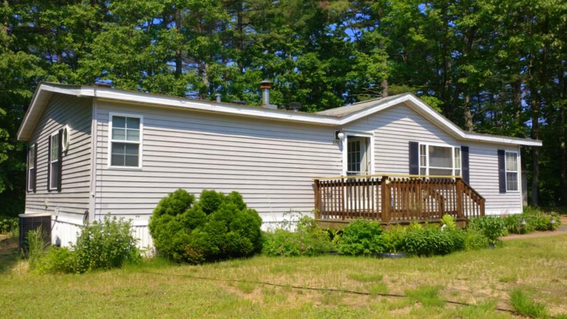 172 Roberts Road Barrington, NH 03825 - Photo 2 of 18 Gallery Image 2