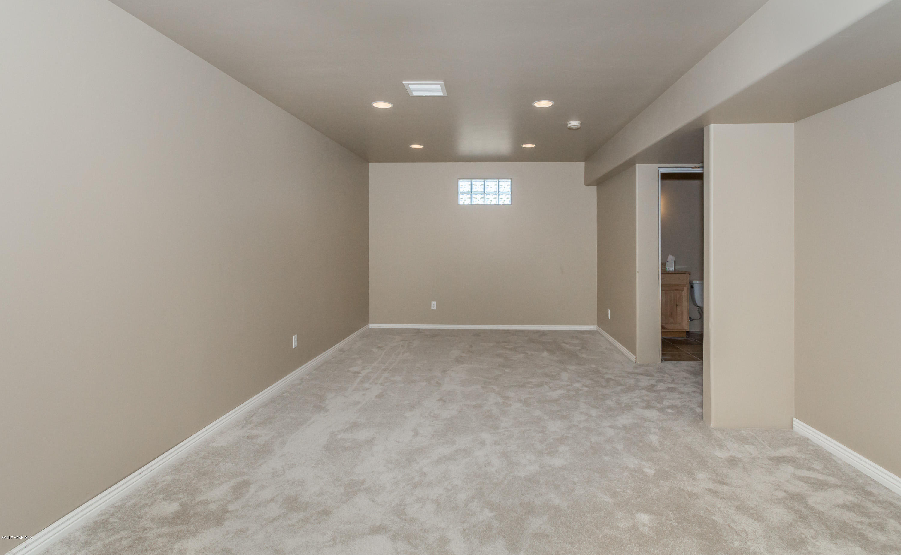 8000 Dillon Wash Road Prescott, AZ 86305 - Photo 13 of 23 a view of empty room