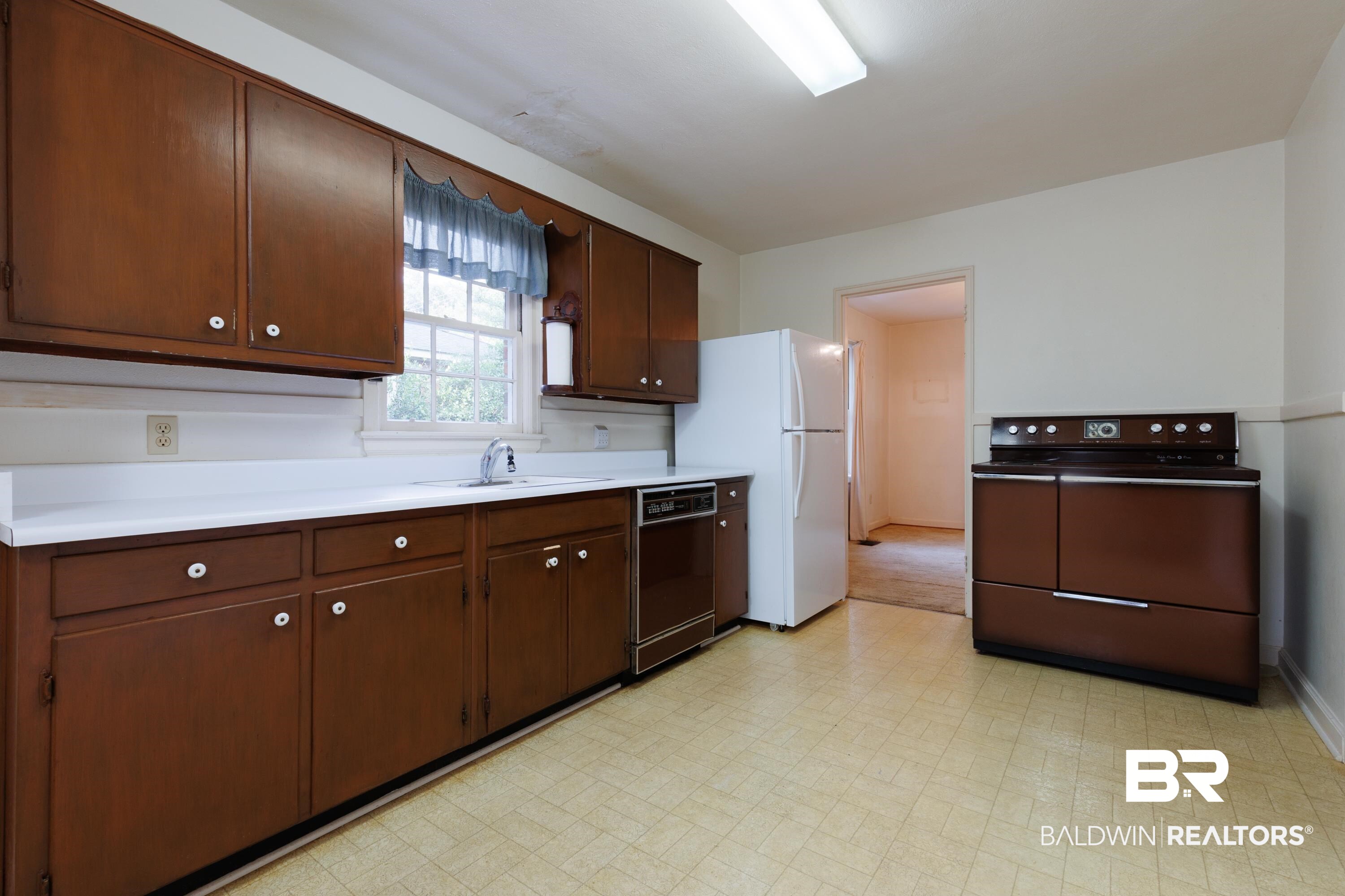 353 Wacker Lane North Mobile, AL 36608 - Photo 10 of 28