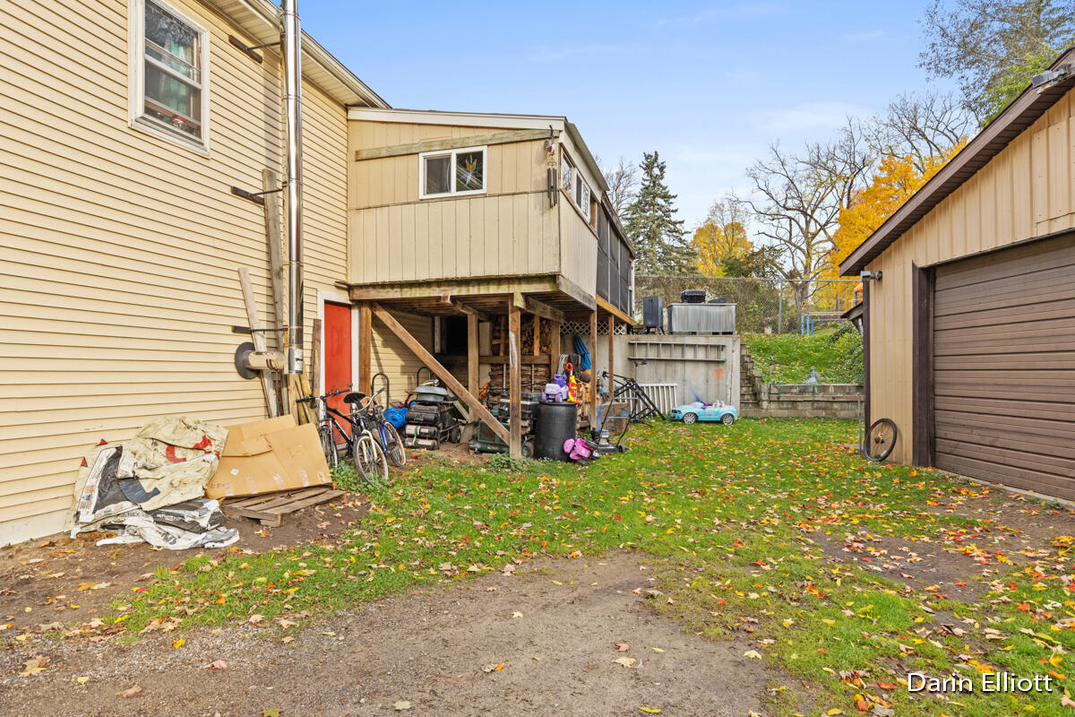 306 Rice Street Ionia, MI 48846 - Photo 32 of 40 IMG_1029