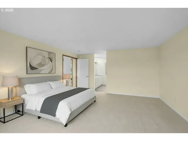 $575,000 | 806 Southeast 73rd Avenue, Hillsboro, OR 97123