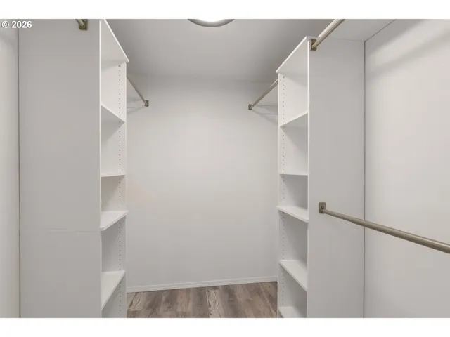 $575,000 | 806 Southeast 73rd Avenue, Hillsboro, OR 97123