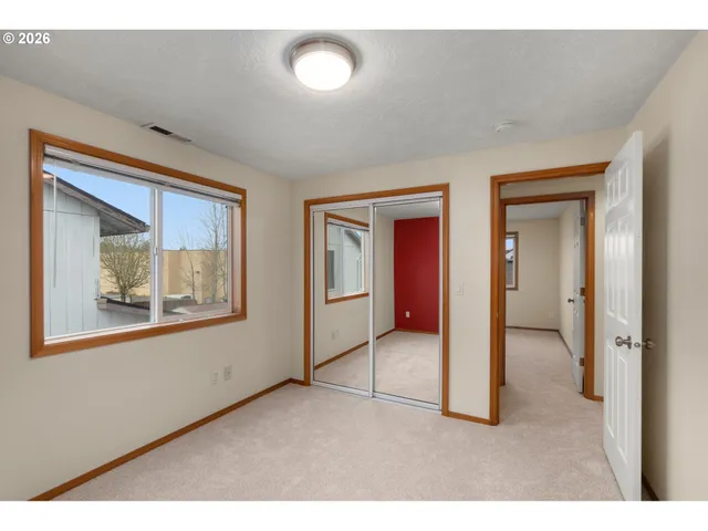 $575,000 | 806 Southeast 73rd Avenue, Hillsboro, OR 97123