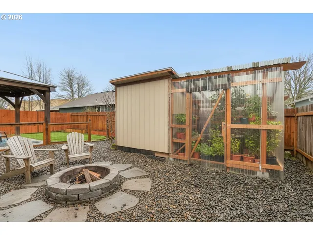 $575,000 | 806 Southeast 73rd Avenue, Hillsboro, OR 97123