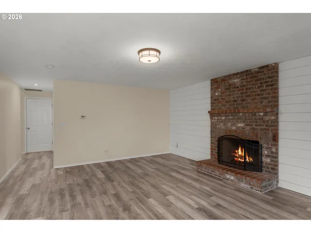 $575,000 | 806 Southeast 73rd Avenue, Hillsboro, OR 97123