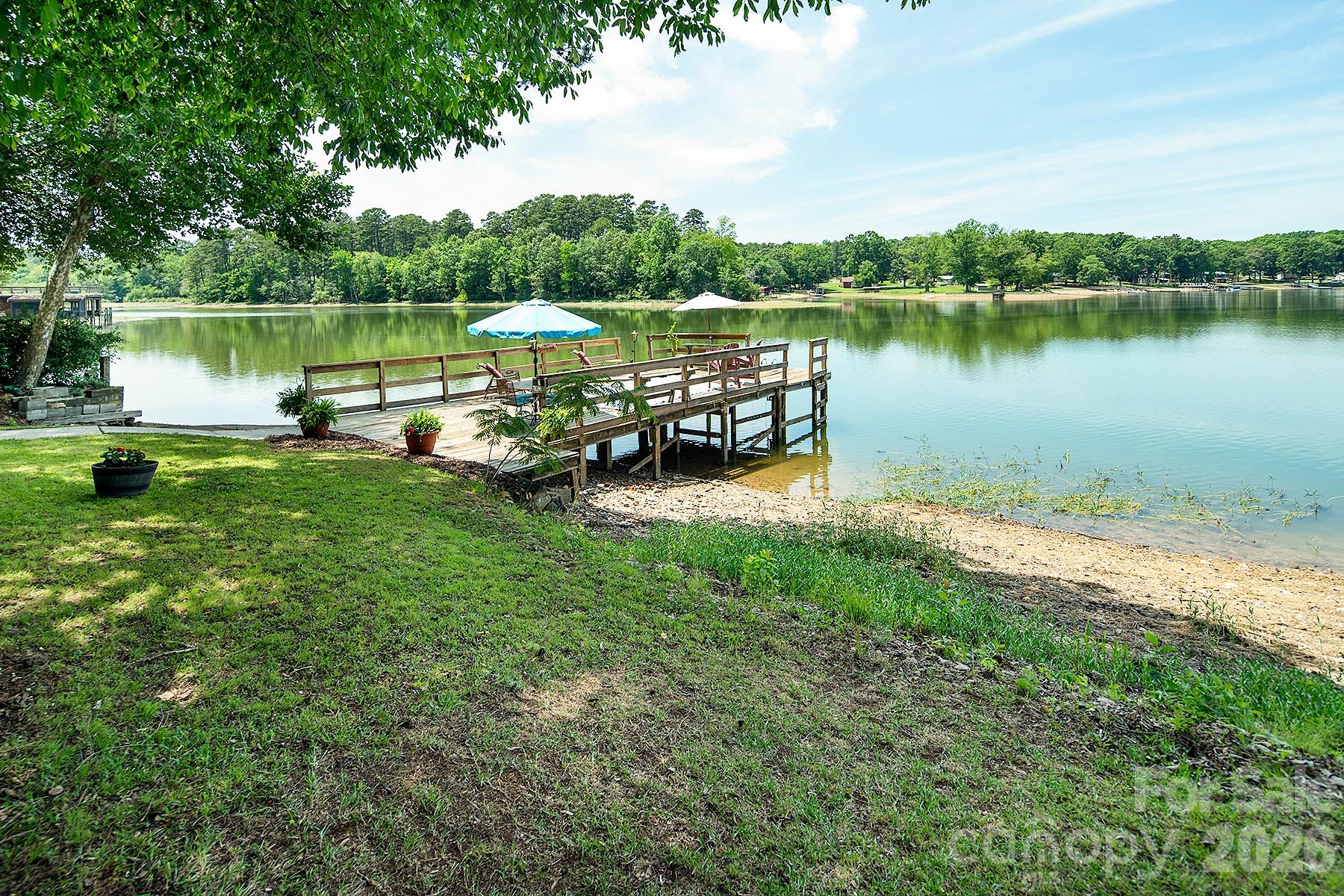 46842 Beach Road New London, NC 28127 - Photo 30 of 36